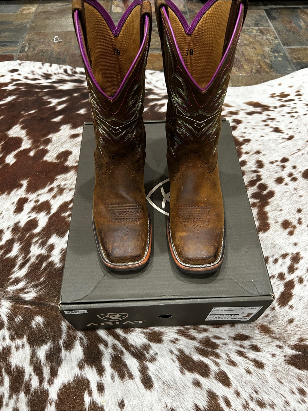 Ariat women’s HYBIRD rancher cowboy boots size 7
